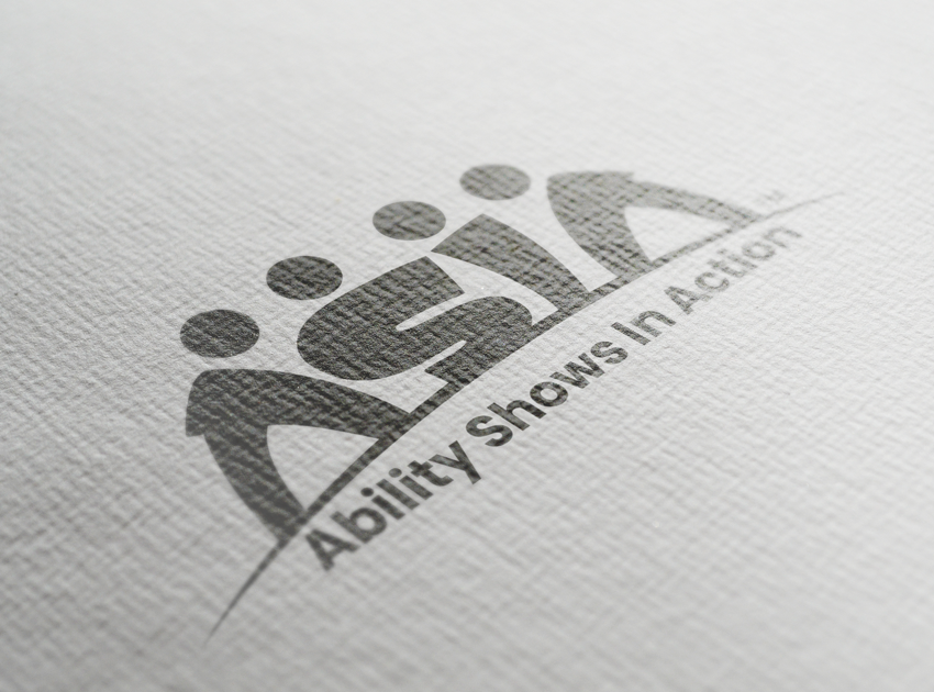 Logo Design entry 1562272 submitted by lurth